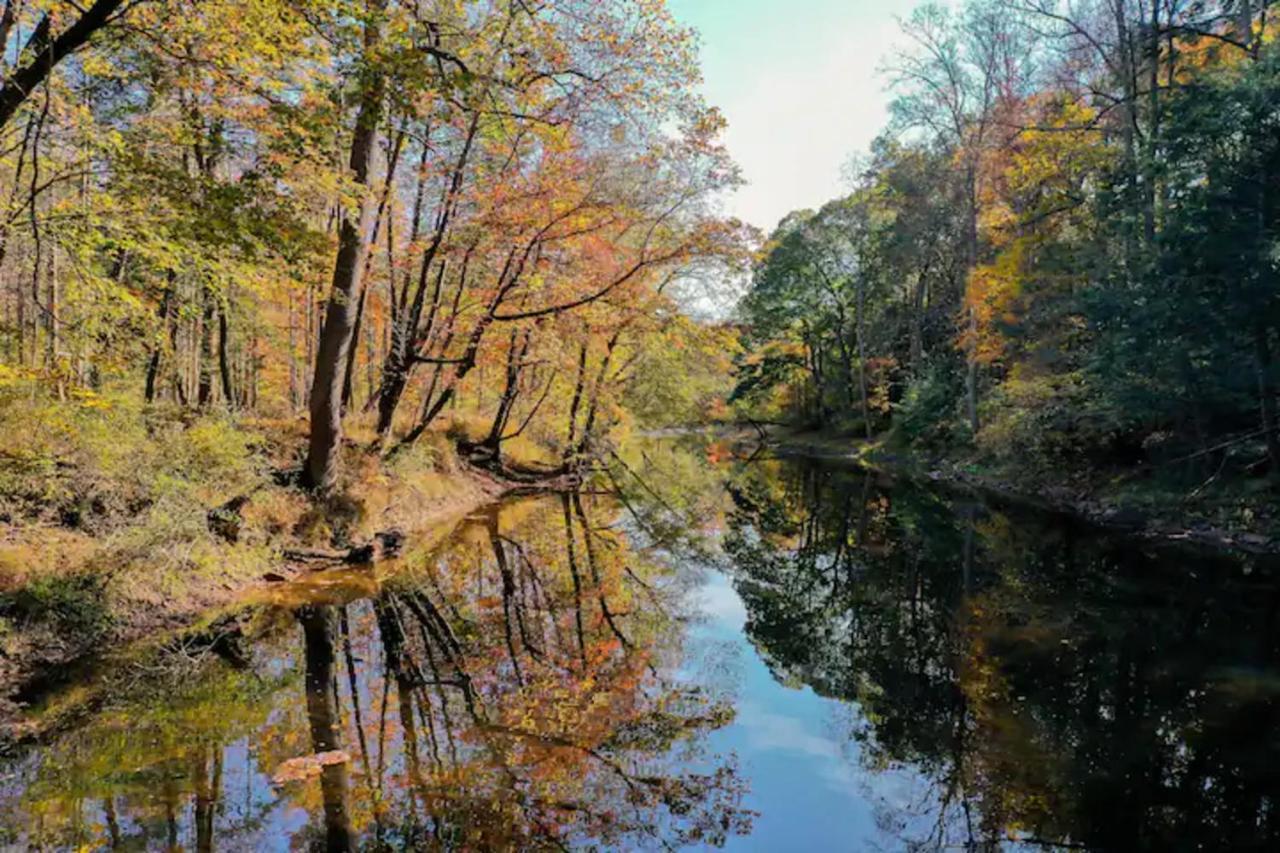 Willa Hot Tub Charming & Chic Mountain Gem On Sleepy Creek Berkeley Springs Zewnętrze zdjęcie