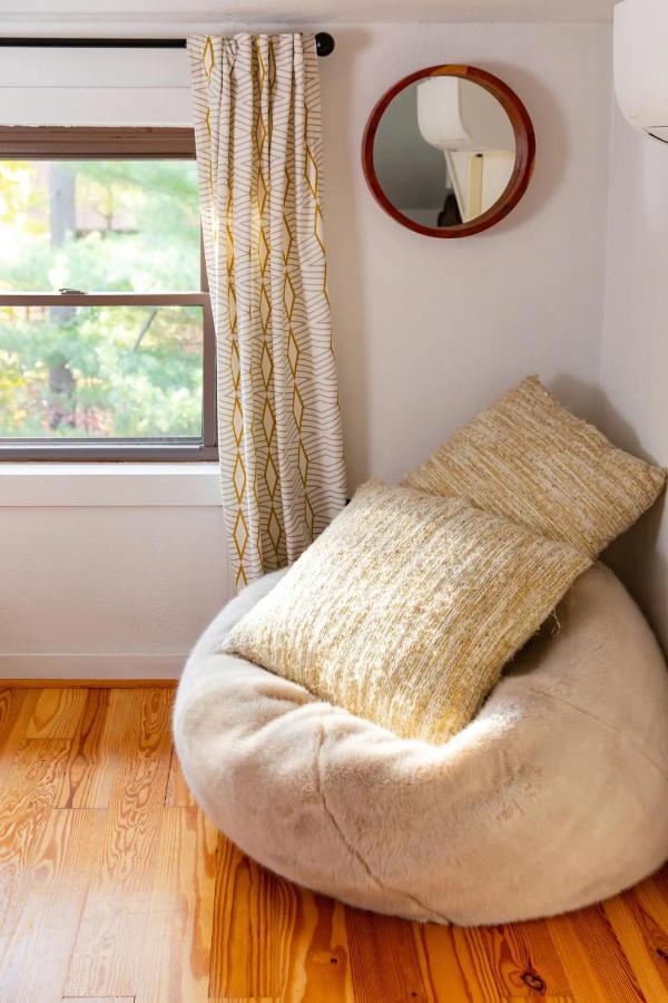 Willa Hot Tub Charming & Chic Mountain Gem On Sleepy Creek Berkeley Springs Zewnętrze zdjęcie